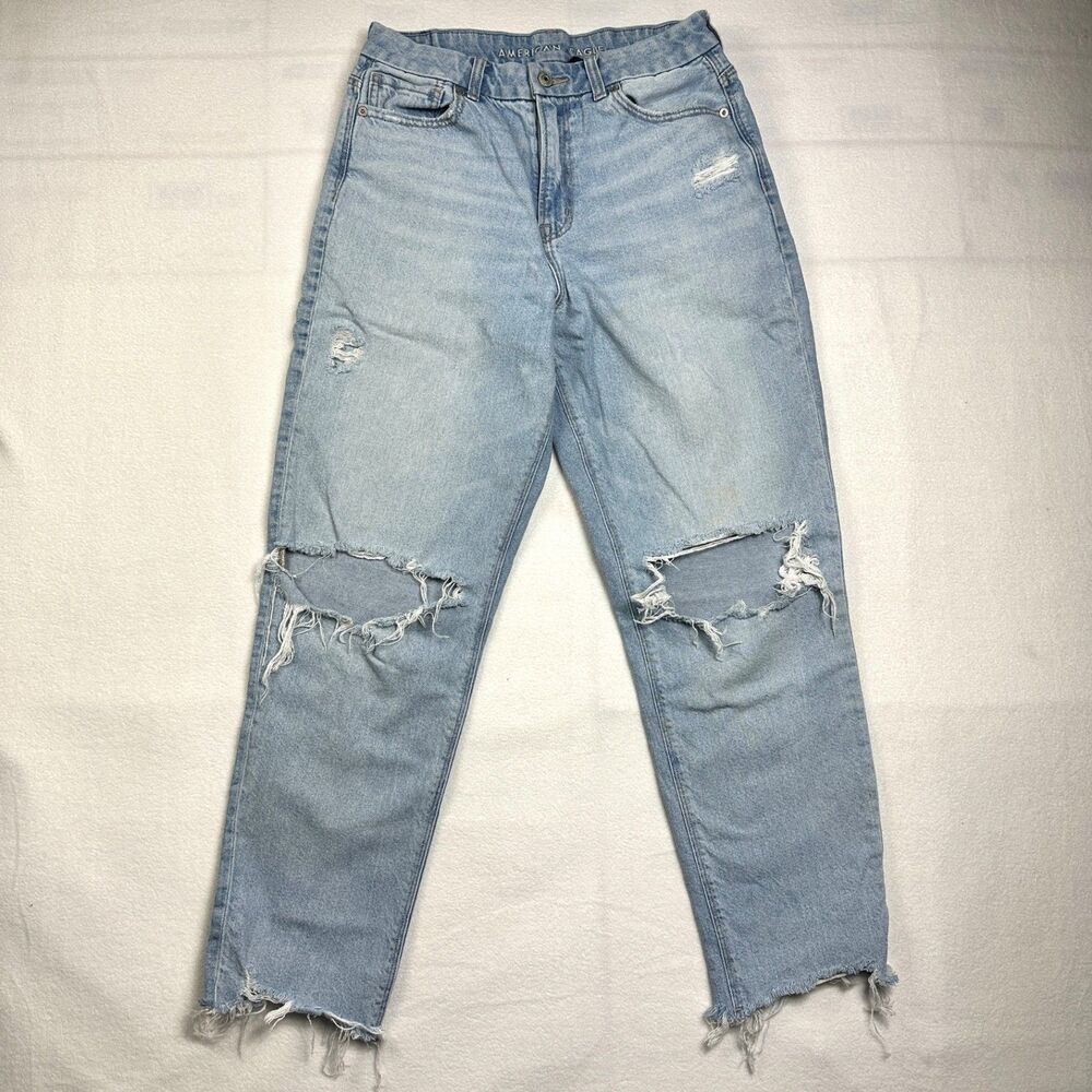 American Eagle Outfitters Women's Strigid Distressed Straight Leg Jeans Size 8